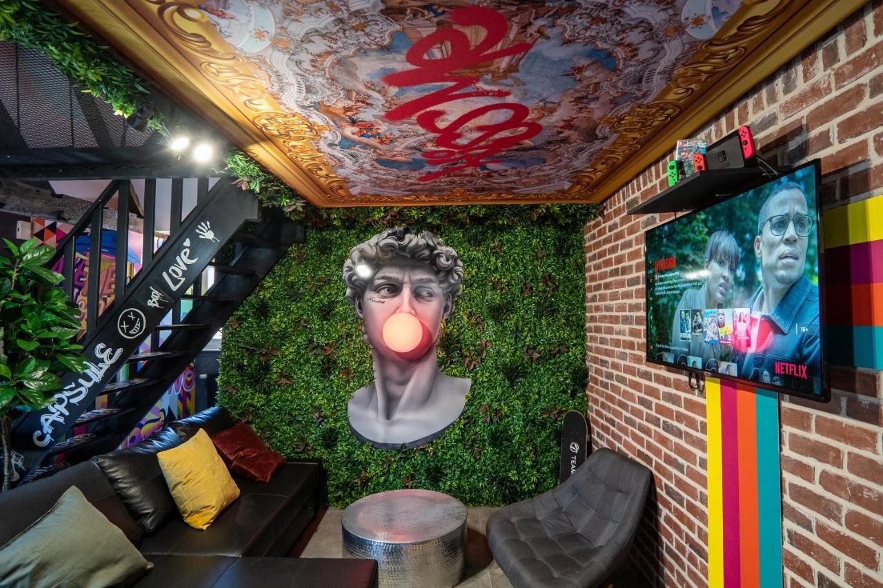 Capsule Art Deco - Jacuzzi - Netflix - Home Cinema - Arcade De Jeux & Nintendo Switch - 2 Chambres - Filet Suspendu Valenciennes Kültér fotó